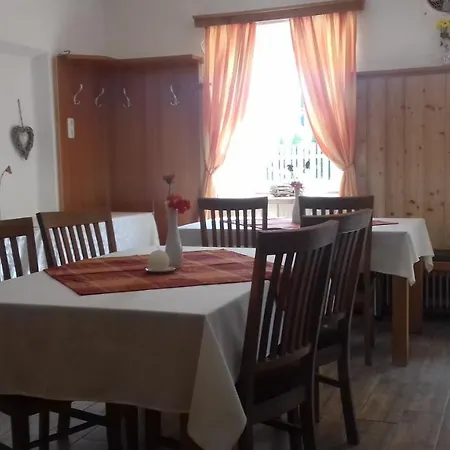 Muster-stueberl Apartament *